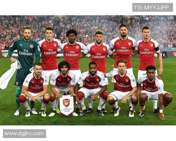 狼队与利物浦历史交战回顾及战绩分析探讨